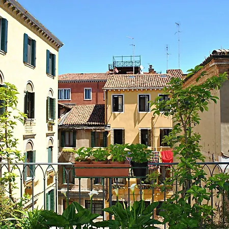 Hotel Carlton Capri Venice
