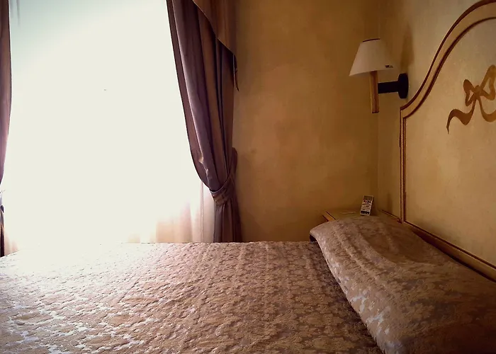 Carlton Capri Hotel