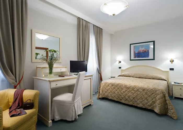 Carlton Capri Venecia