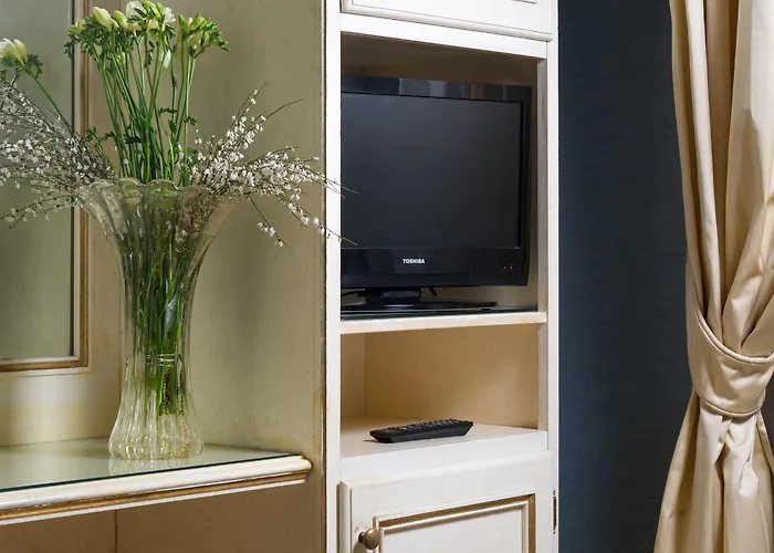 Hotel Carlton Capri 3*