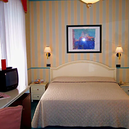 Carlton Capri Hotel Veneza