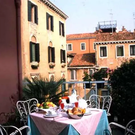 Carlton Capri Hotel Venedig