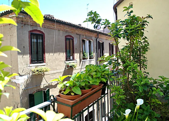 Carlton Capri Szálloda 3*