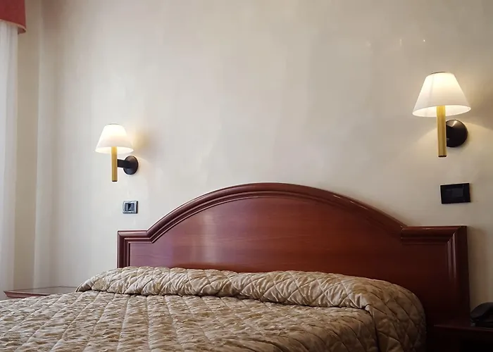 Carlton Capri Szálloda 3*